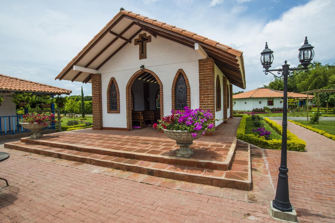 Hotel Campestre Tardes Calenas Yumbo 외부 사진